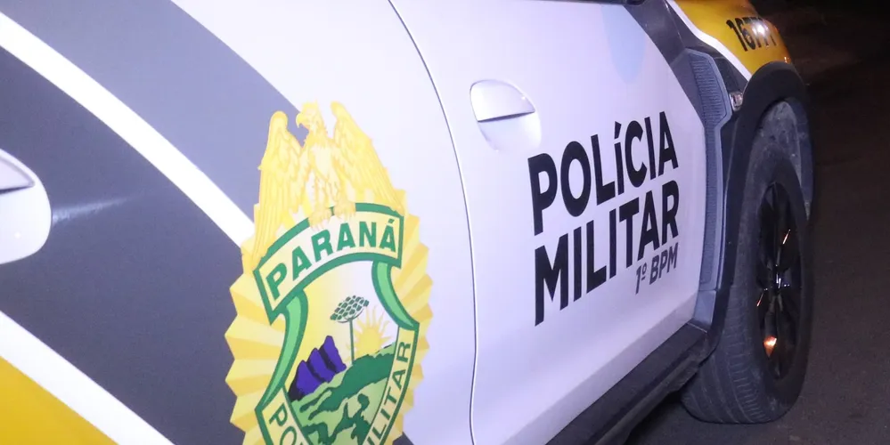 Homem foi baleado após uma briga dentro do bar