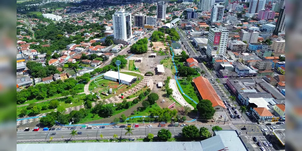 Confira os horários dos serviços públicos durante o feriado