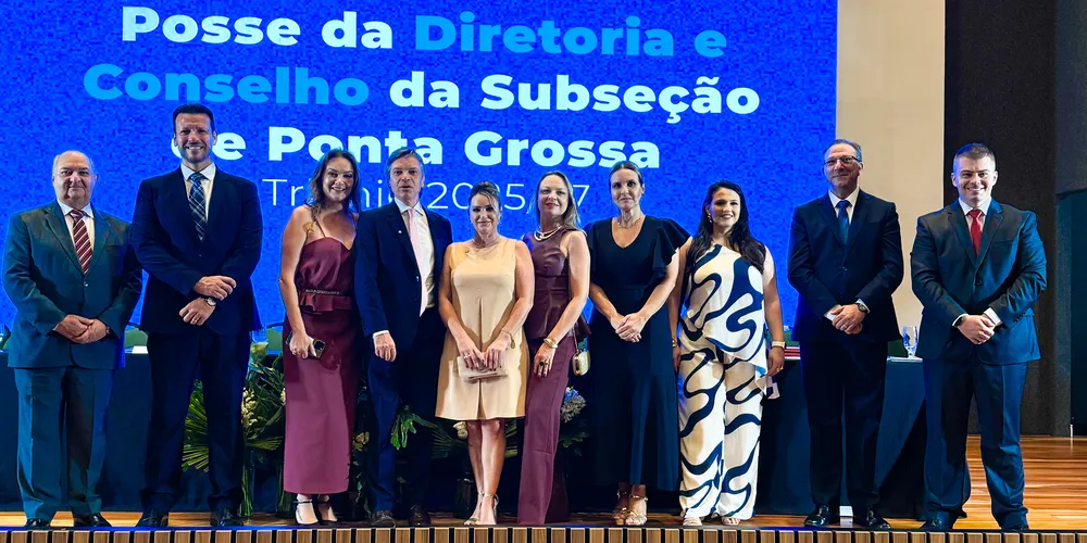 Nova direção da OAB-PG é empossada em solenidade ocorrida no auditório da Acipg