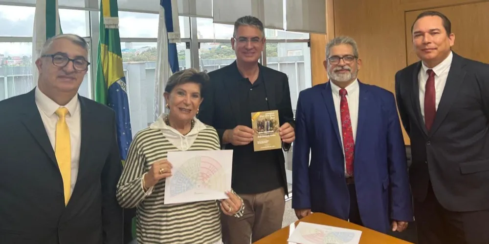 Prefeita recebeu conta criada no FamilySearch que revelou sua própria linhagem