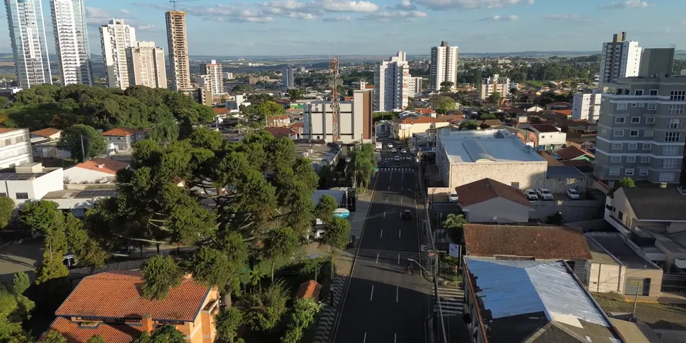 Rua Balduíno Taques, região da Vila Estrela