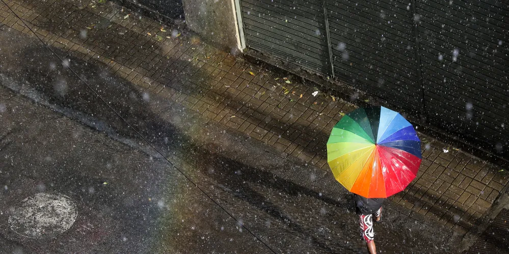 Chuva deve ocorrer durante a tarde e a noite