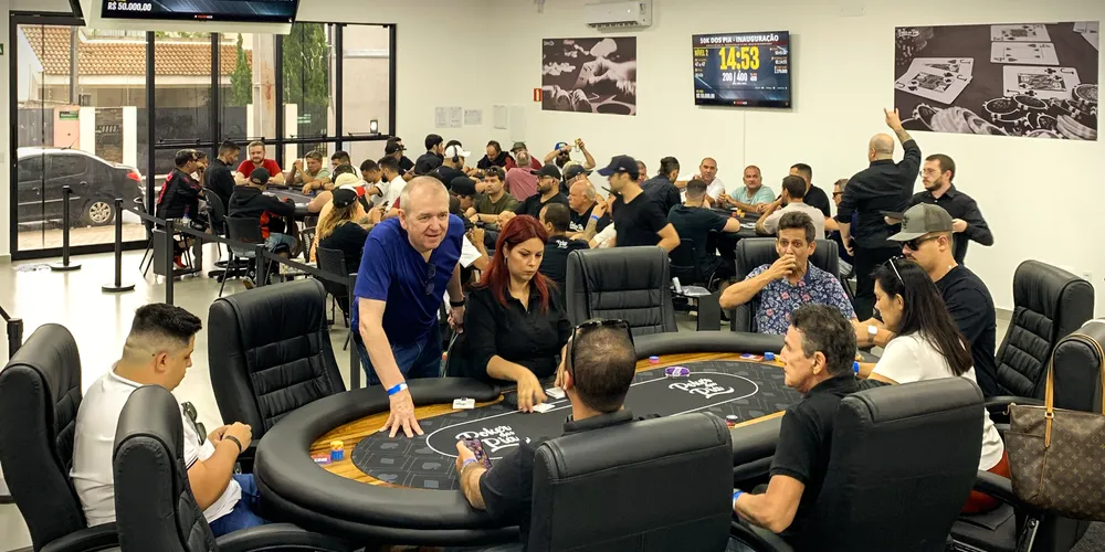 Inauguração teve a presença de mais de 150 pessoas dos Campos Gerais