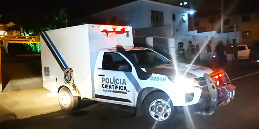 Equipes do IML foram acionadas para fazer o recolhimento do corpo da vítima