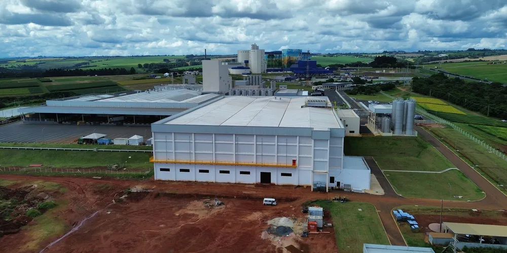 Queijaria foi construída ao lado da Unidade de Beneficiamento de Leite (UBL) da Unium