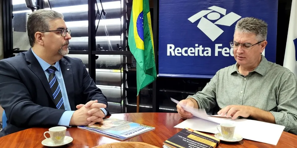 Remy Deiab Junior e Julio Küller tratam de ações de conscientização sobre a destinação do Imposto de Renda a projetos sociais do município
