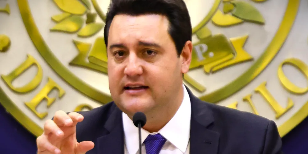 Ratinho Junior também explicou os problemas que vêm acontecendo na cidade