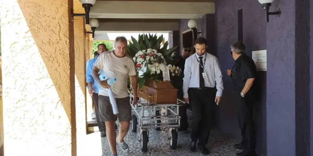 Nelson Rebello, o Oil Man de Curitiba, foi sepultado neste domingo (30)