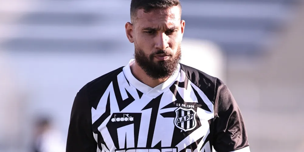 Nilson Júnior em treinamento pela Ponte Preta