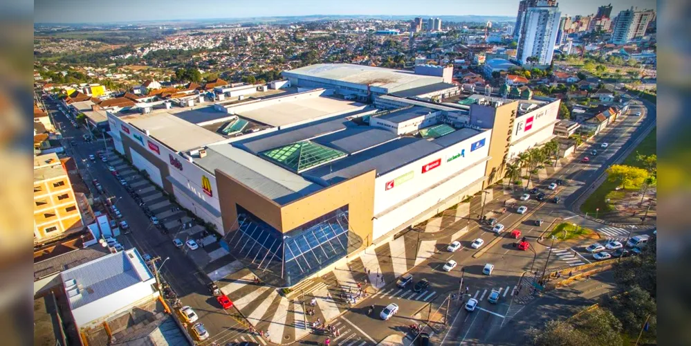 Shopping fica na região de Olarias, em Ponta Grossa