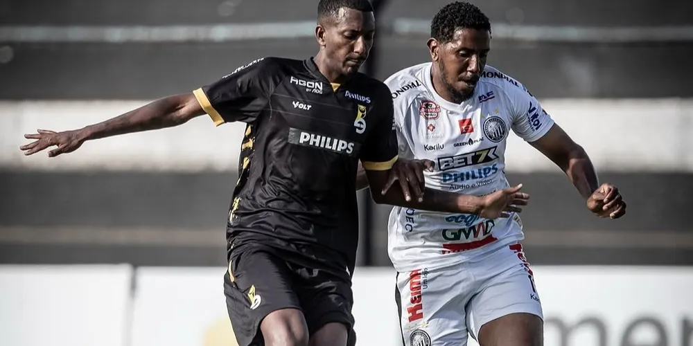 Influenciadores e ex-atletas do Operário se enfrentaram no Germano Krüger.