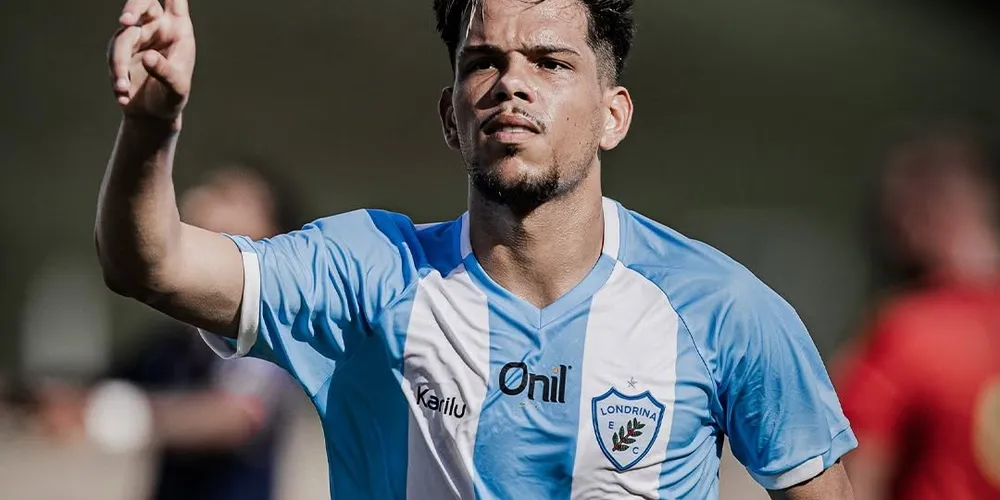 nome deste sábado (1º) foi o atacante Pablo Ruan, que marcou os dois gols