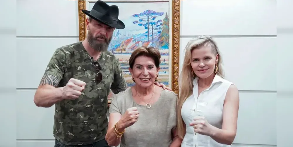 Tito Barichello, Elizabeth Schmidt e vereadora de Curitiba, delegada Tathiana Guzella, se reuniram no Palácio da Ronda