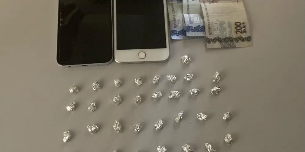 Drogas foram apreendidas pela PM