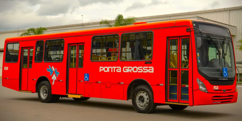 Viação Campos Gerais (VCG) é a atual operadora do serviço de transporte coletivo municipal de Ponta Grossa