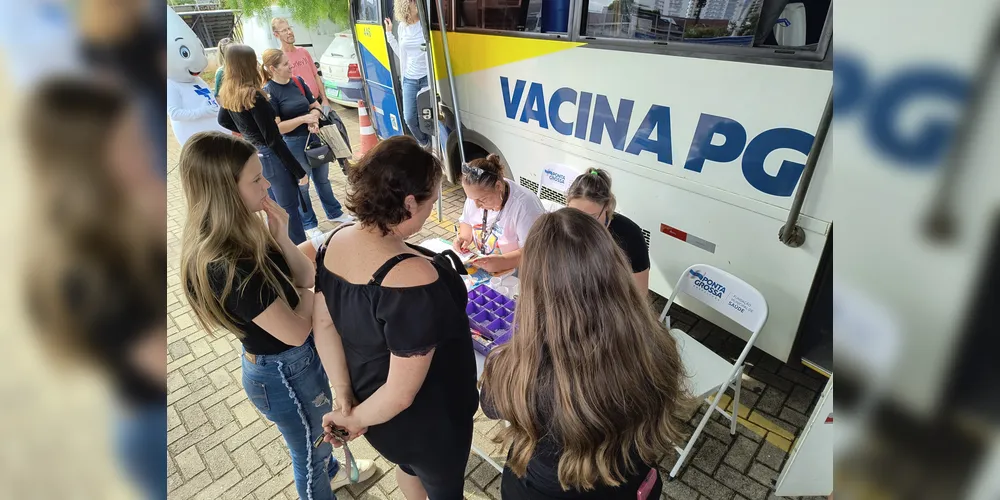 Ao longo da semana o ônibus estará nos bairros Ronda, Santa Mônica e Gralha Azul
