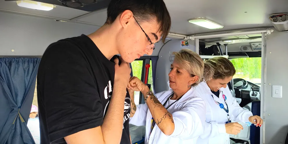 Imunizantes serão aplicados para crianças e jovens