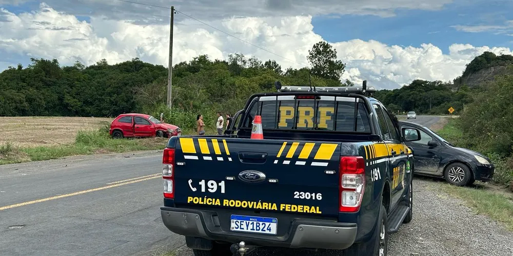 A PRF atendeu a ocorrência na tarde desta quinta-feira (03)
