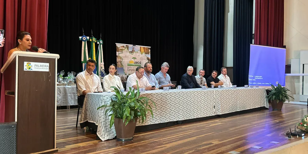 Reunião foi realizada nesta sexta-feira (04), em Palmeira.