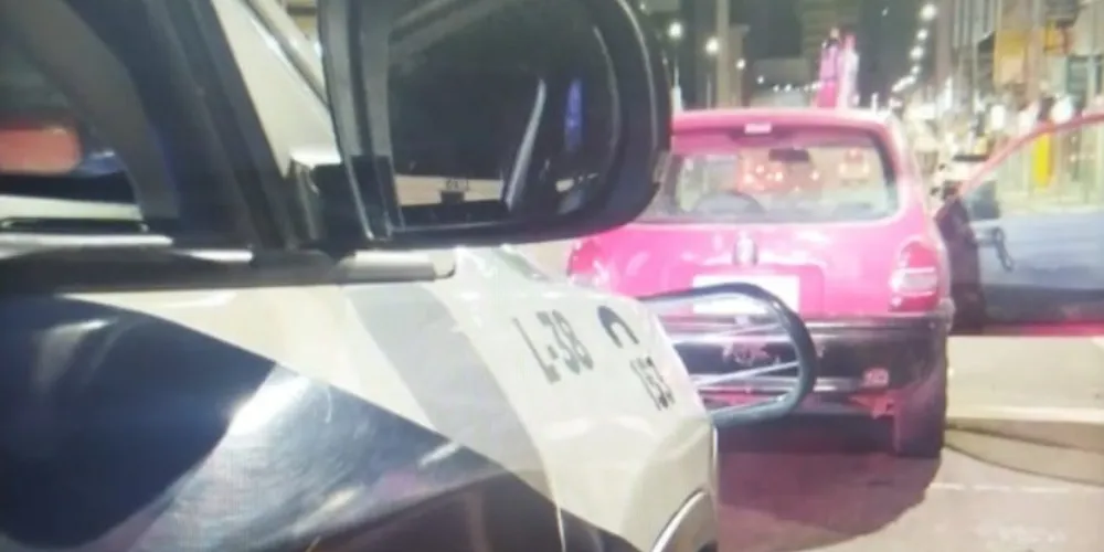 O motorista teria quase colidido em outros veículos momentos antes da abordagem