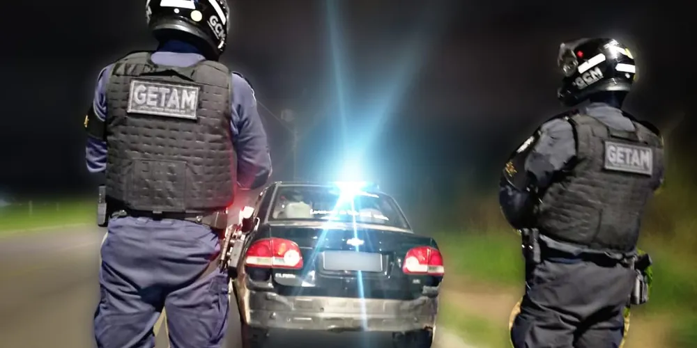 Autor foi preso e veículo apreendido