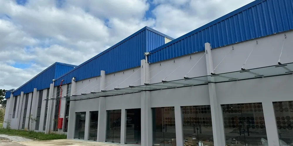 As obras de reforma para a criação do Centro Municipal de Eventos iniciaram em agosto de 2023