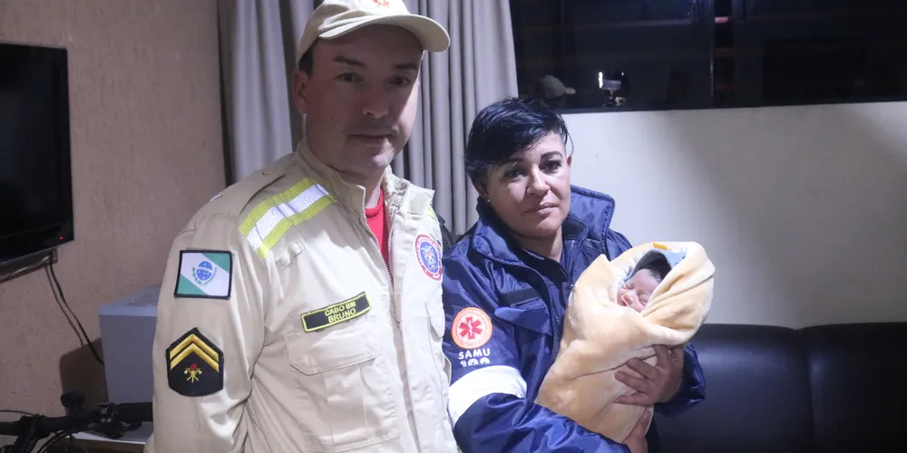 Bombeiros realizaram a desobstrução das vias aéreas do bebê