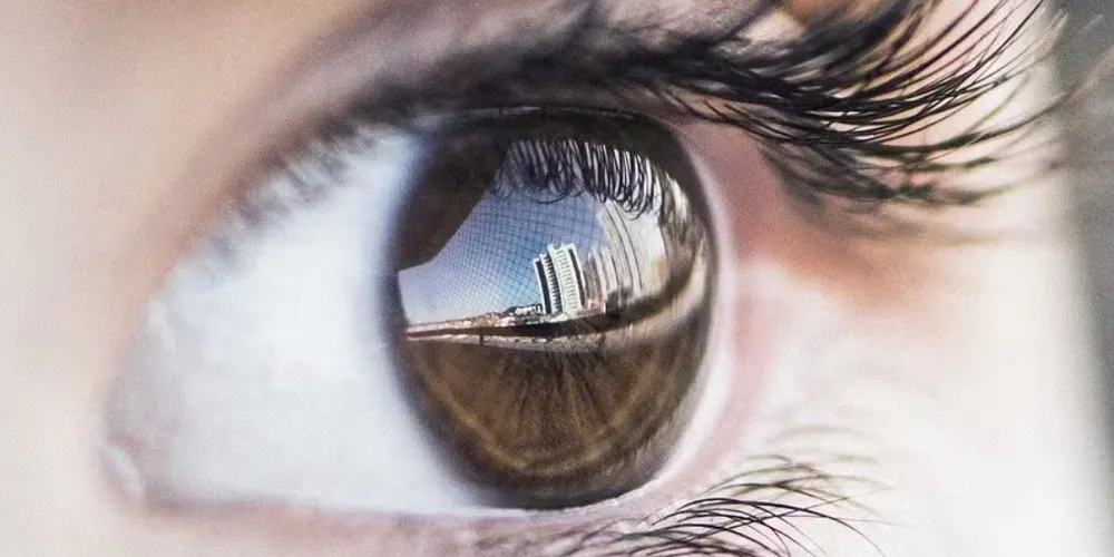 Pulsos de laser foram disparados em experimentos nos olhos