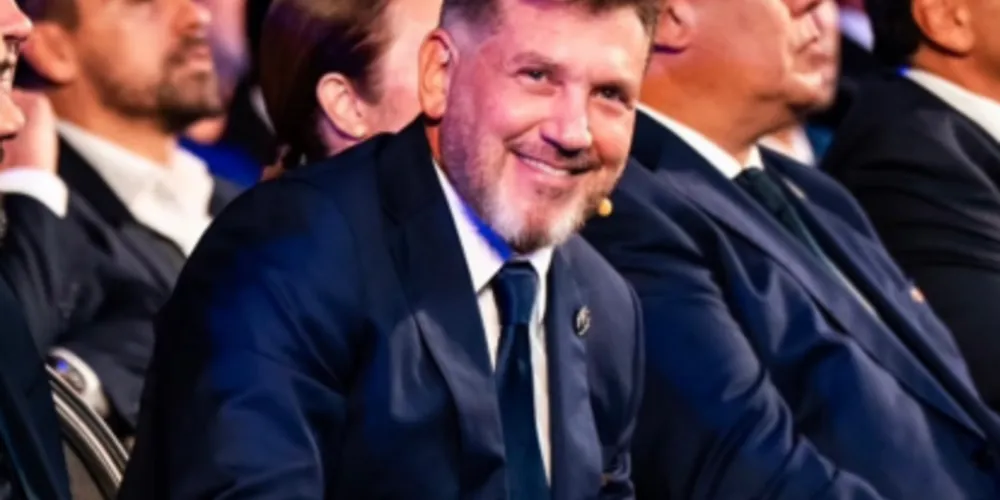 Alejandro Domínguez postou um pedido de desculpas e suas edes sociais