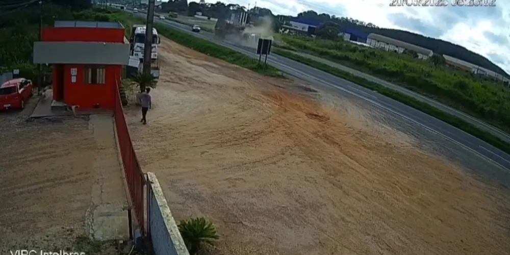 Acidente registrado na PR - 151