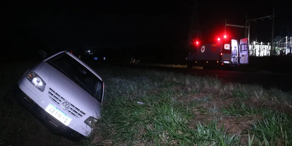 A motorista, de 44 anos, estava vindo da cidade de Colombro, na Região Metropolitana de Curitiba, quando aconteceu o acidente, no km 501