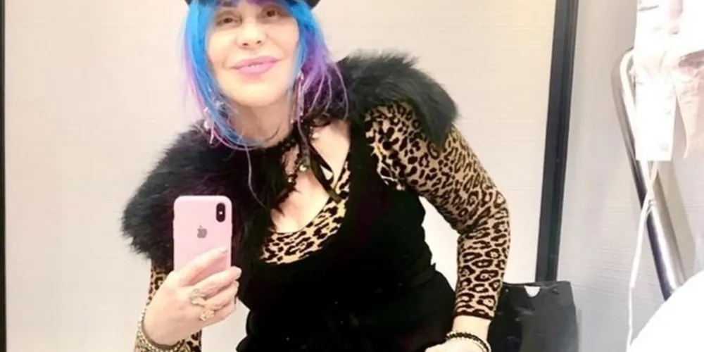 Baby do Brasil é cantora e também pastora