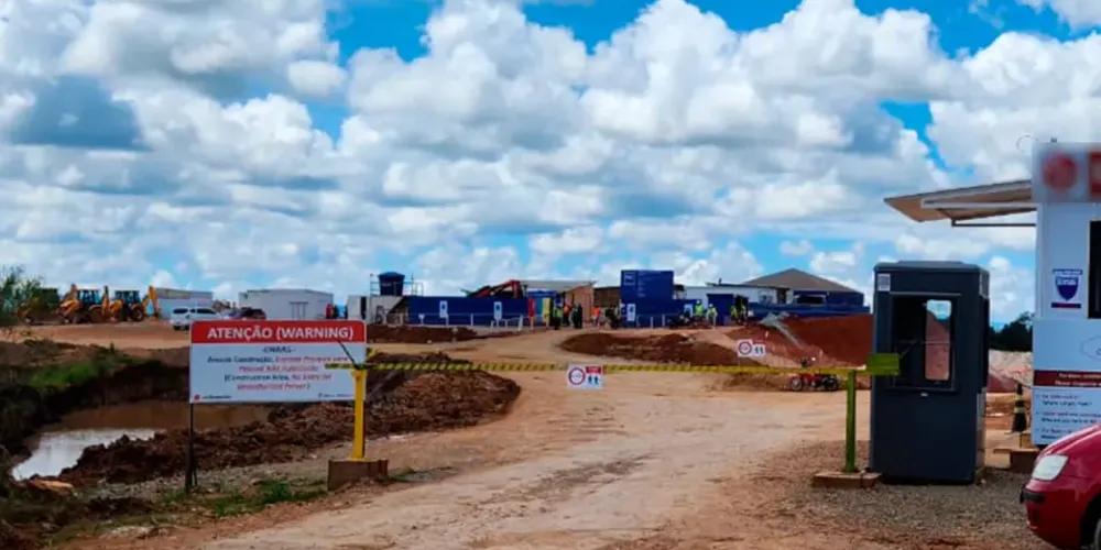 O acidente aconteceu na manhã deste domingo (23), no Parque Industrial Curitiba, em Fazenda Rio Grande