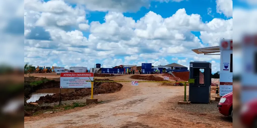 O acidente aconteceu na manhã deste domingo (23), no Parque Industrial Curitiba, em Fazenda Rio Grande