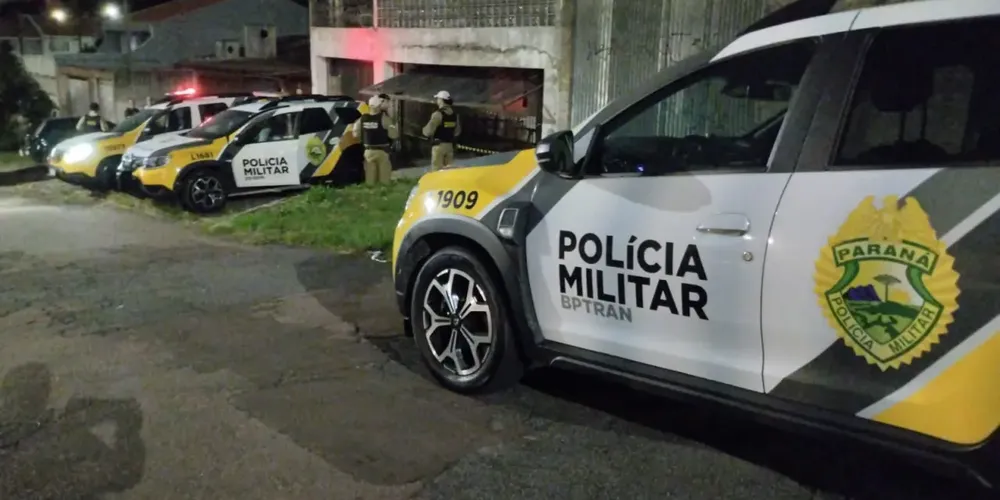 A Polícia Militar (PM) foi acionada por moradores