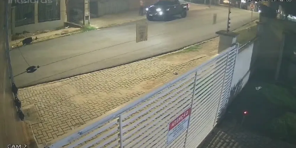 A PCPR apreendeu a pistola e a caminhonete utilizadas no crime