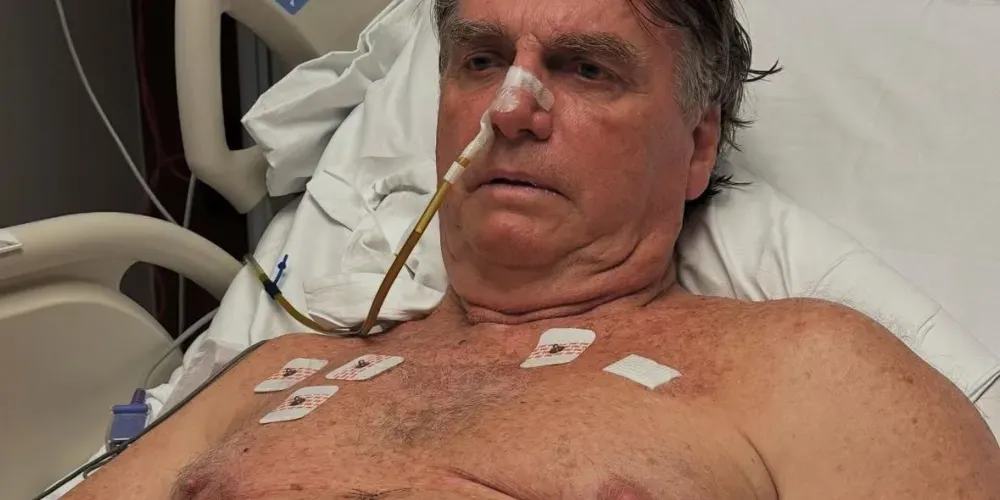 Bolsonaro está internado há uma semana