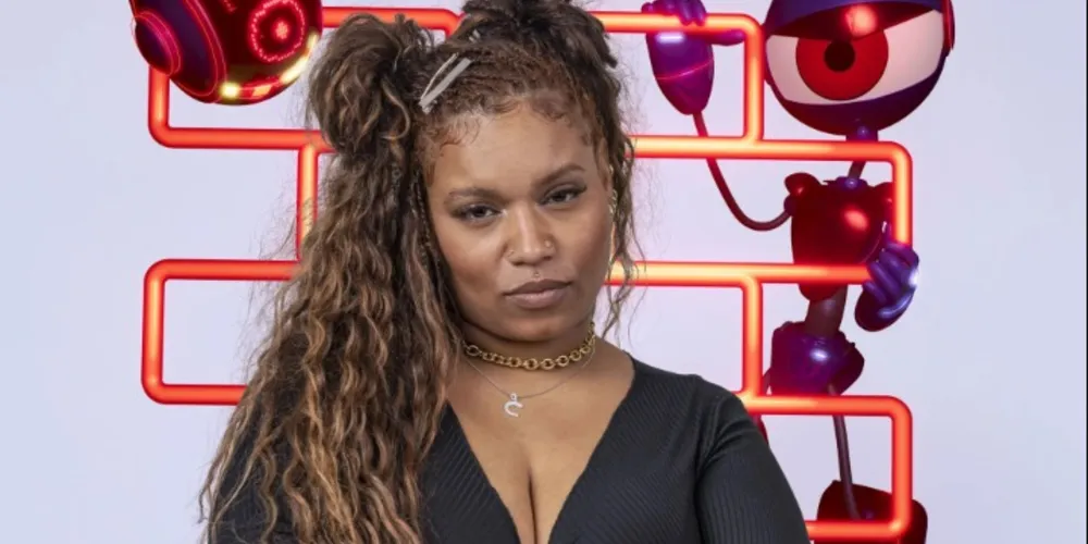 Camilla Maia foi a nona participante eliminada do reality