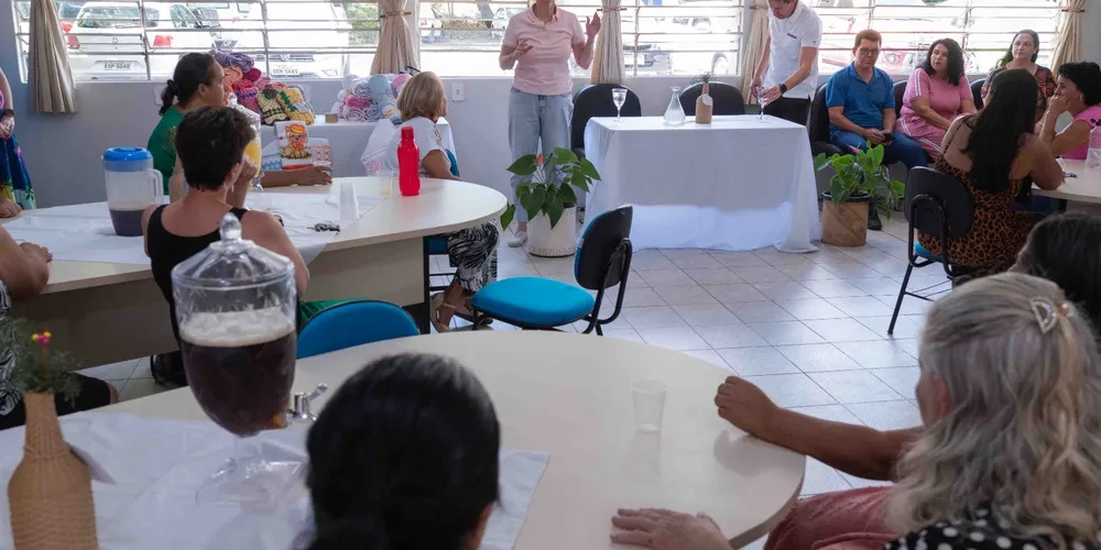 A prefeita de Telêmaco Borba esteve presente na cerimônia dessa segunda-feira (24)
