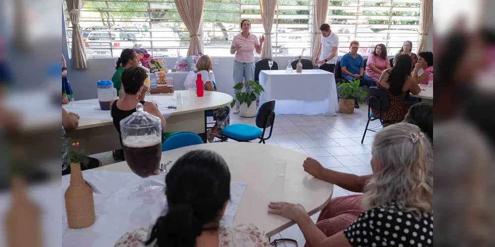 A prefeita de Telêmaco Borba esteve presente na cerimônia dessa segunda-feira (24)