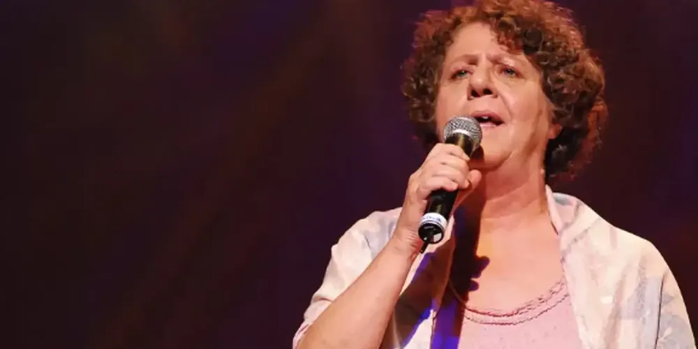 Cristina Buarque lutava contra  um câncer