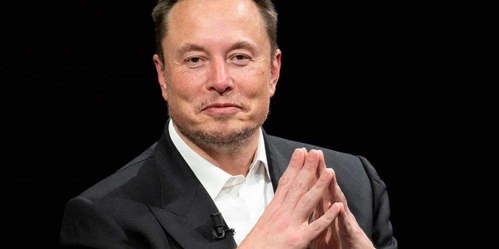 O bilionário de 53 anos já possui outros 13 filhos