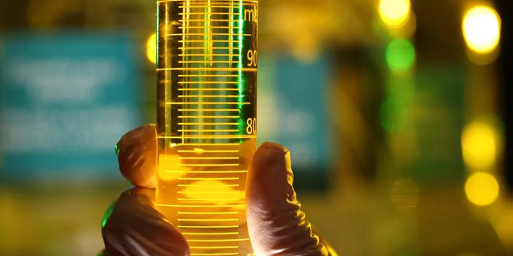 Distribuidoras têm preço reduzido e devem repassar queda para o consumidor final