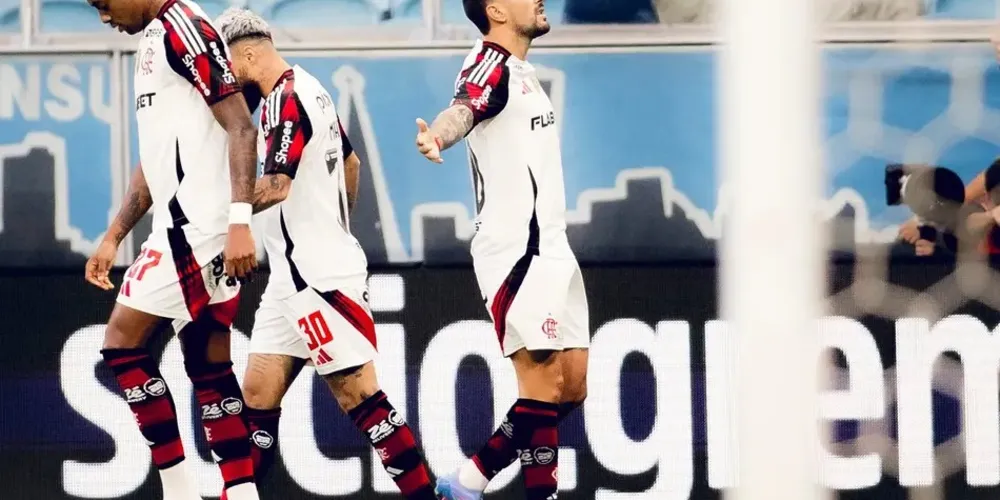 Arrascaeta brilhou no jogo contra o Grêmio