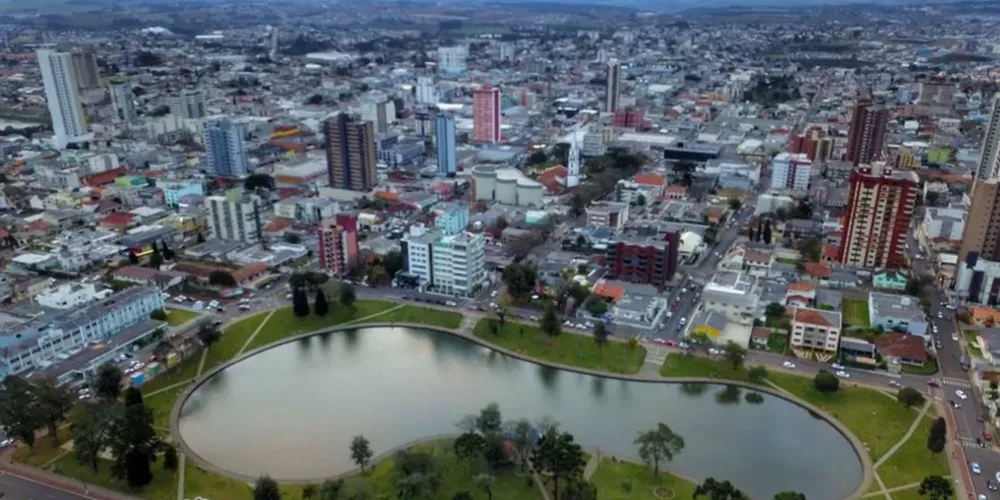 Nota Paraná entrega prêmios de R$ 1.000 a moradores de 37 municípios. Guarapuava