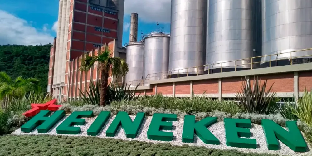 Imagem ilustrativa da imagem Heineken abre mais de 200 vagas com salários de até R$ 4 mil
