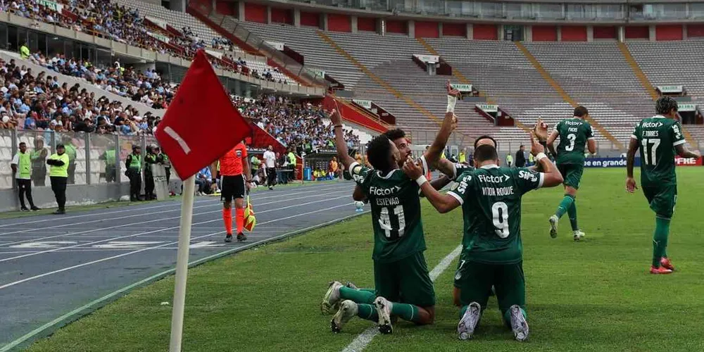 O Palmeiras garantiu a vitória fora de casa.