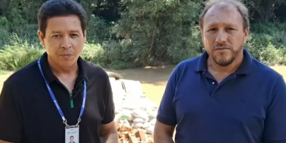 O gerente regional Antônio Marcos Vieira e o prefeito Laercio Cipriano estiveram no local das obras.