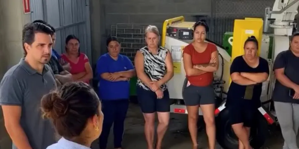 O prefeito Emiliano Gomes esteve no local onde o projeto funcionará