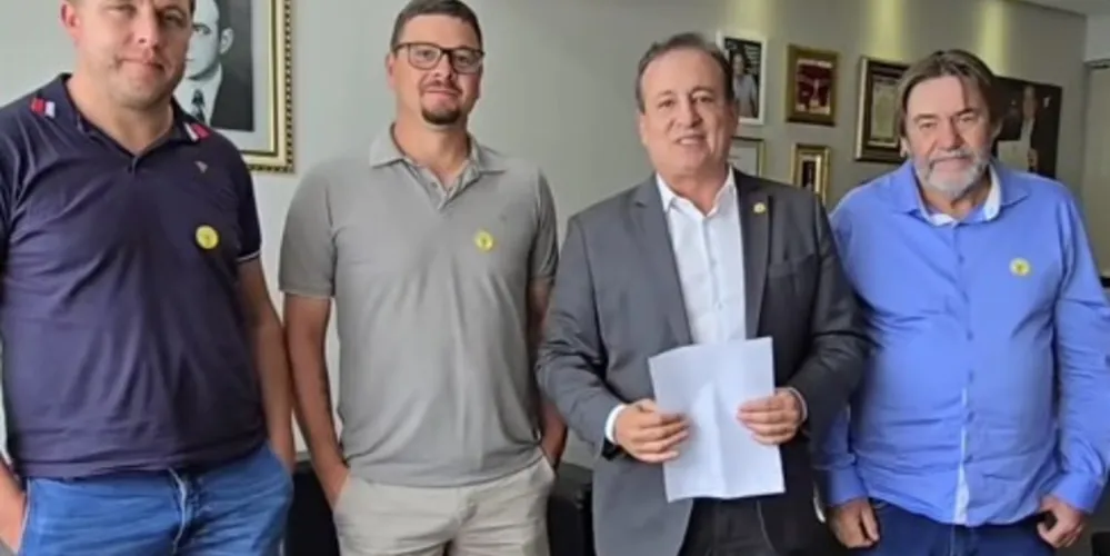 Diego Biczkowski, Tiago Bogo, Moacyr Fadel e Ivanor Muller estiveram reunidos nessa terça-feira (08)